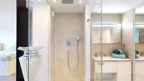 NAUTILIA 101 By AGN - Luxe avec Jacuzzi - 2 personnes 