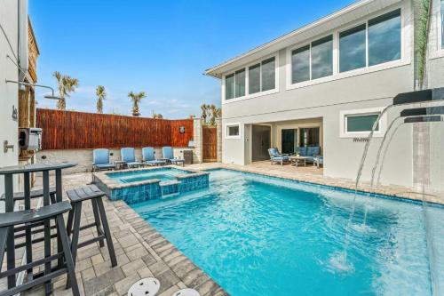 Viesnīcas āriene, Shell Haven - Luxury Beachfront Villa on Sea Turtle Nesting Grounds - Heated Pool & Spa in Melburnas pludmale (FL)