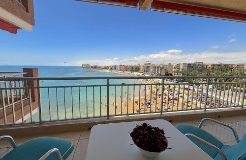 Precioso apartamento en la primera linea del mar