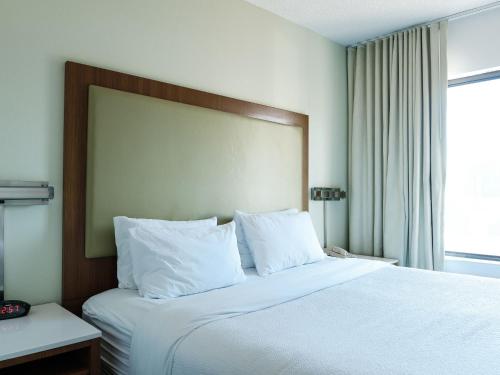 SpringHill Suites by Marriott Charlotte Airport in Charlotte, USA