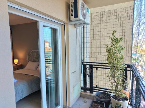 Luce Apartment - image 5