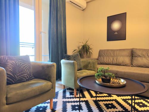 Luce Apartment - image 2