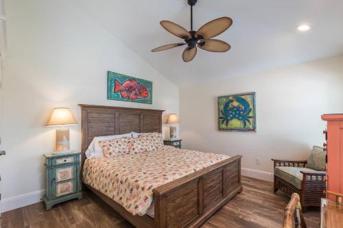 Pineapple Cay - Pool & Spa by Anna Maria Life Vacation Rentals - image 4
