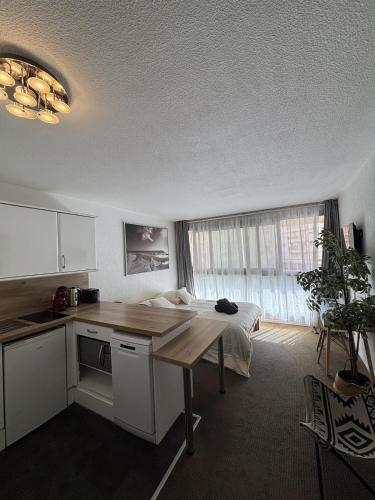 Arley- Large beach, city center, swimming pool-