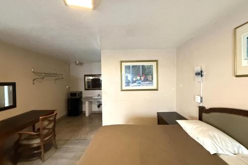 Gables Motel Near Fresno Yosemite – Fresno, CA