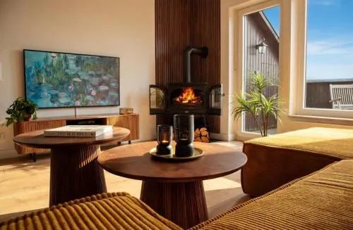 BERGPANORAMA - Netflix, NL DE TV, Wifi, Parkplatz, mit Bergblick in Winterberg, Deutschland