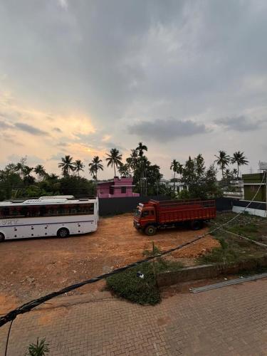 MIRACLE INN DREAM STAY Aluva - image 2