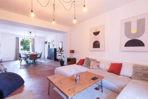 Seadmed, La Guicheuse 10 pers - parc 3000m² in Le Rousset