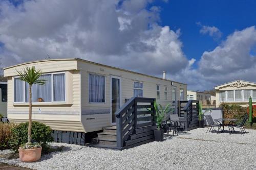 Palm Court - 3 Bed Heated Pool Parking Nr Beach in Par