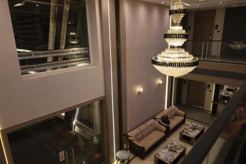 Fuajee, Hotel Global INN Ghatagaon Near Maa Tarini Temple in Duburi