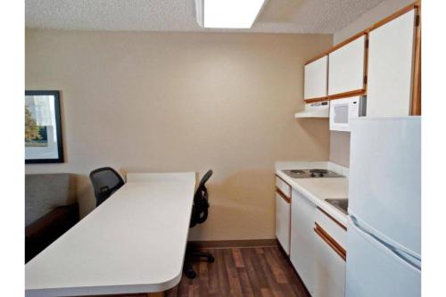 Extended Stay America Suites - Fishkill - Route 9 - image 21
