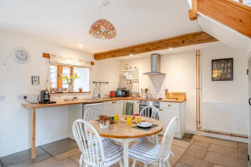 Iekārtas, 1 Bed in Taunton oc-bartc in West Monkton