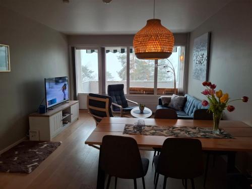 Apartment with a view at Tonsenhagen – khách sạn tại Bjerke