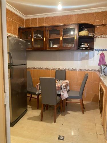 Apparemment LACARELLE - image 5