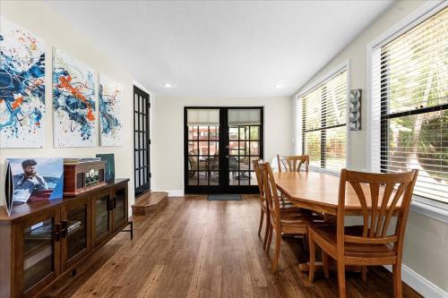 2 Min to Park Ave | Charming Winter Park Bungalow in Eatonville