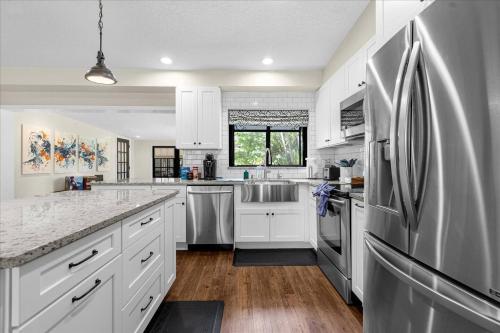 2 Min to Park Ave | Charming Winter Park Bungalow in Eatonville