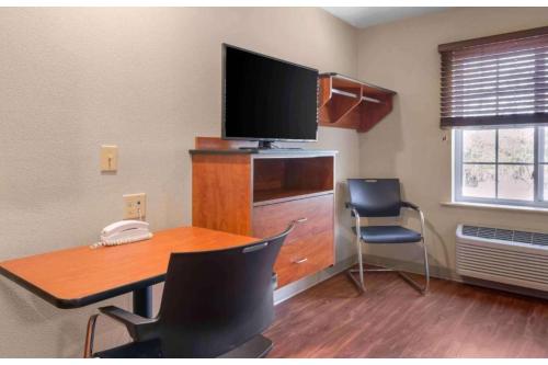 WoodSpring Suites Birmingham Pelham - image 19