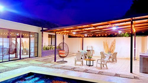 Villa Santy Paraiso lujoso & Privado in Ricaurte