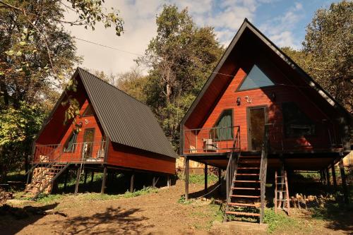 Glola A-Frame Cottages in Glola