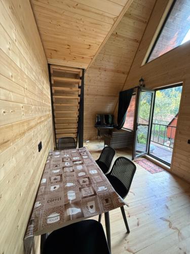 Glola A-Frame Cottages in Glola