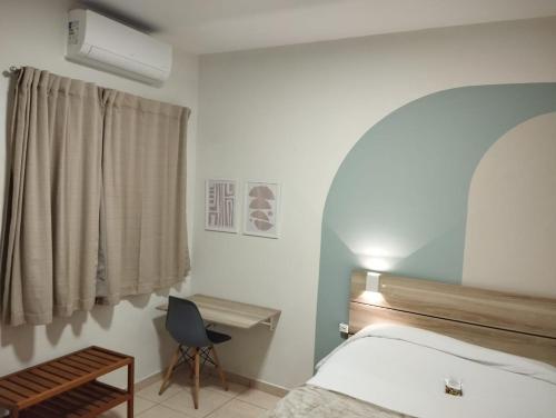 Pousada Tokyo Plaza in 莫日達斯克魯濟斯