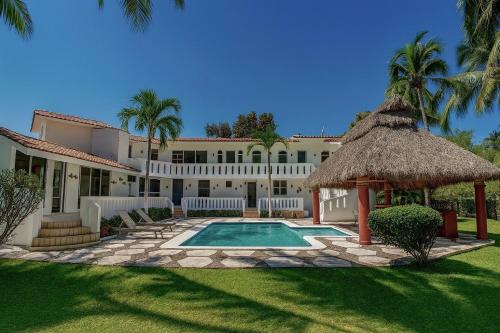 Villas Paraíso Manzanillo,Club Santiago Casa Playa – khách sạn tại Miramar