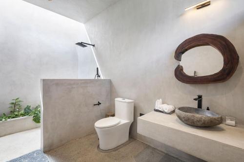 Stunning 5BR Villa Steps from the Beach, TankahTulum in Tancar, Mexico