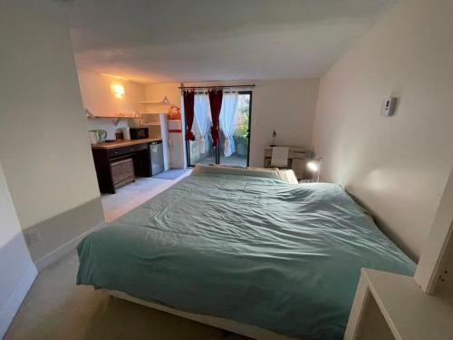 Cozy 1BR Suite Near Kerrisdale Village – khách sạn tại Shaughnessy