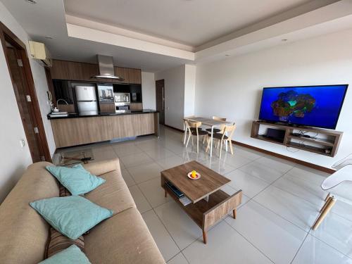 Spacious apartment with a beautiful view and fast WiFi