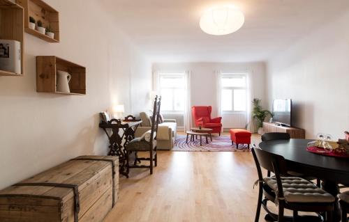 Next2Mozart-Apartment - image 11