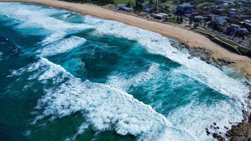 Drift Maroubra Beach - Parking and steps to beach - image 2