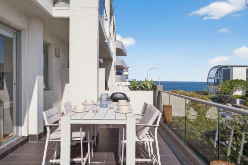 Drift Maroubra Beach - Parking and steps to beach in Maroubra