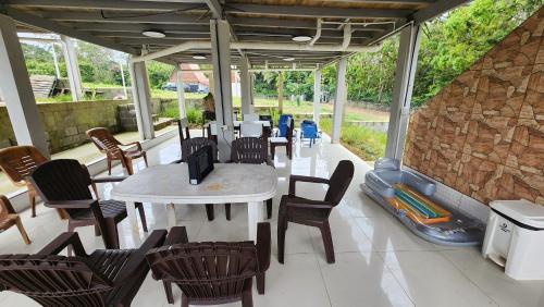 Bunkhouse Lodge 2 in Puerto Cortes