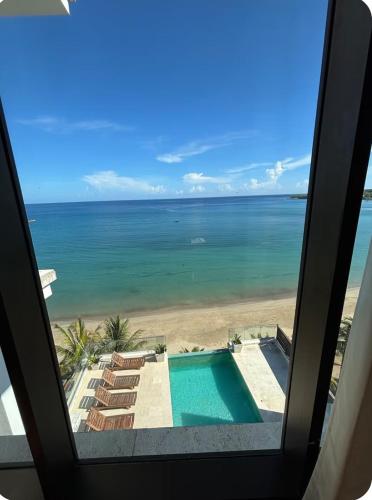 Skyfall villa ocho rios in אורקבסה