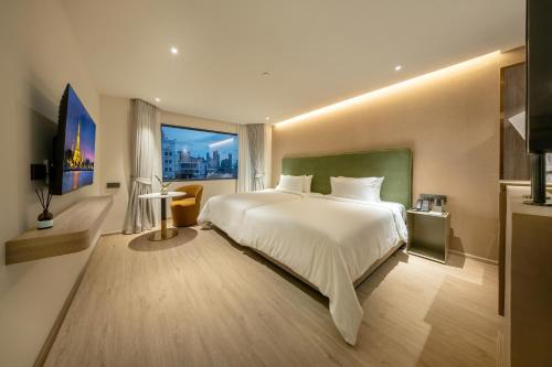 room detail thumbnail 0