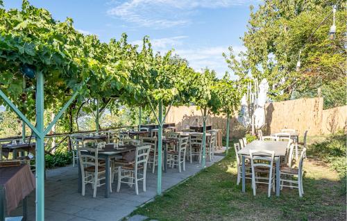 Viesnīcas āriene, Gorgeous Apartment In Montecastelli Pisano in Montecastelli