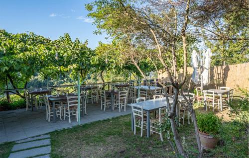 Viesnīcas āriene, Gorgeous Apartment In Montecastelli Pisano in Montecastelli