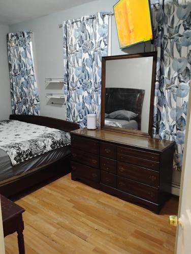Grove#10 in Irvington (NJ)