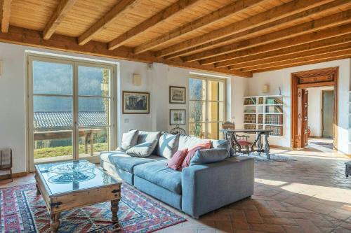 Farmhouse On Working Farm Near Lake Como