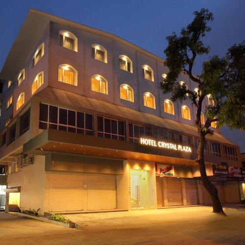 Crystal Plaza Luxury Business Hotel