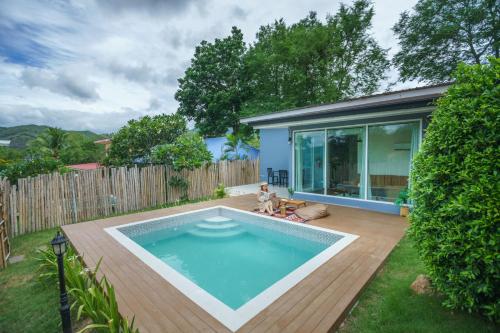 Mondara Villa and Glamping