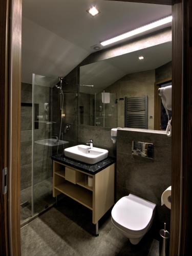 格勒布拉尔坦萨斯塔特宾馆 格勒布拉尔坦萨斯塔特宾馆