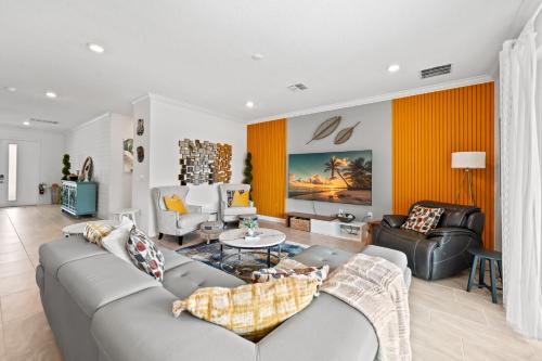 Facilities, 390 Strand Drive in Melbourne Beach (FL)