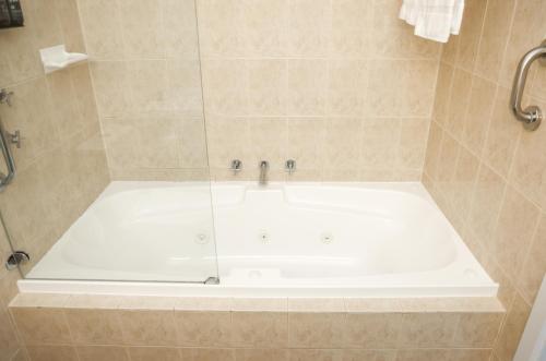 海景汽車旅館 (Harbour View Motel) in 羅比