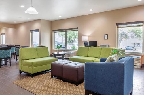 Comfort Inn & Suites Temple - Medical Center in Temple, USA