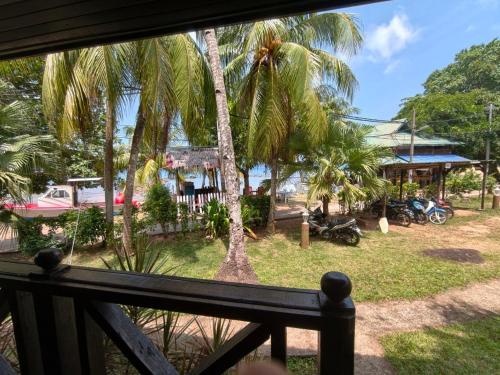 Nazri's Place 2 in 甘榜艾爾巴塘/ABC海灘