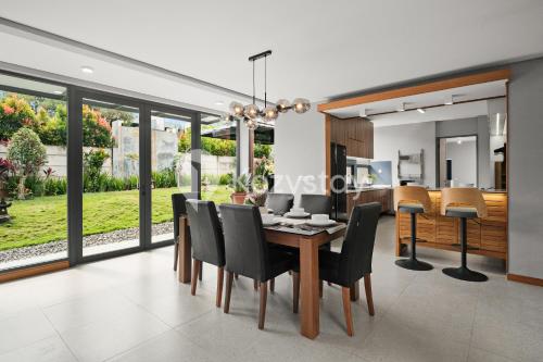 Facilities, Mahira Villa by Kozystay - Dago in Cimenyan