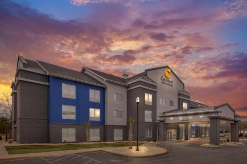 Comfort Inn & Suites in Camden, USA