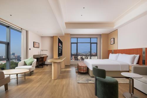 room detail thumbnail 0