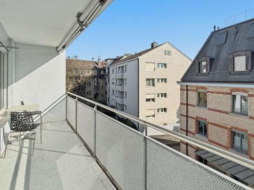 Very nice 1BR flat with sunny balcony - Sky4, Curych (fotografie 8)
